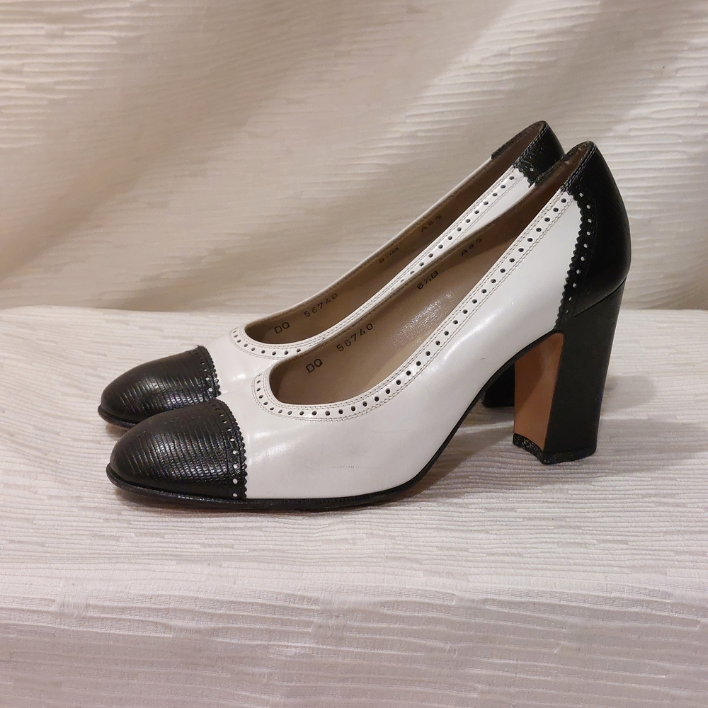 Leather Salvatore Ferragamo Black and White Heels Size 6.5 - Picture 2 of 15